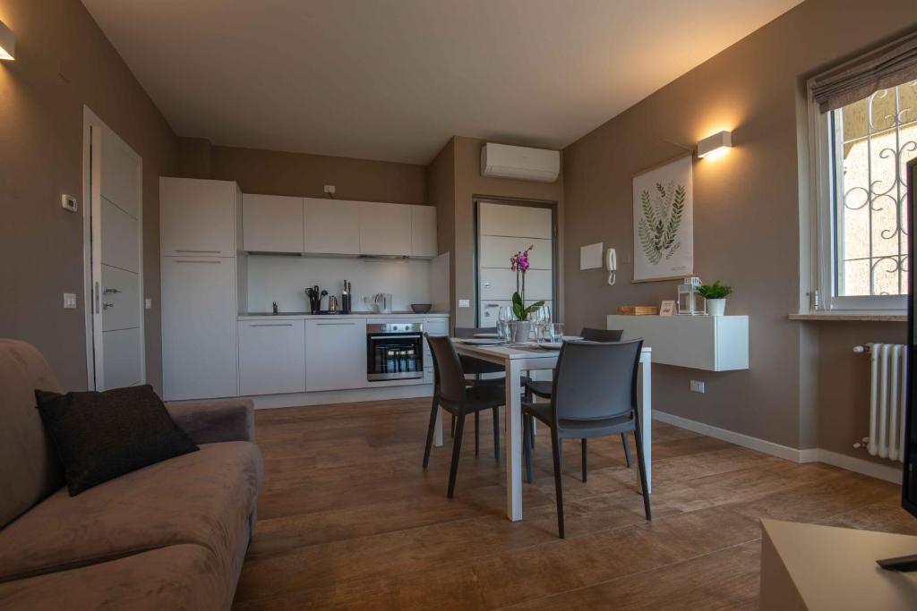 Sirmio Apartments Sirmione