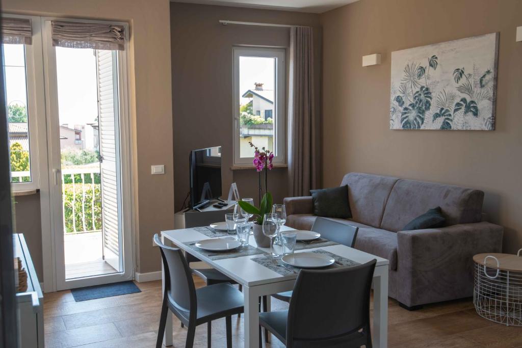 Sirmio Apartments Sirmione