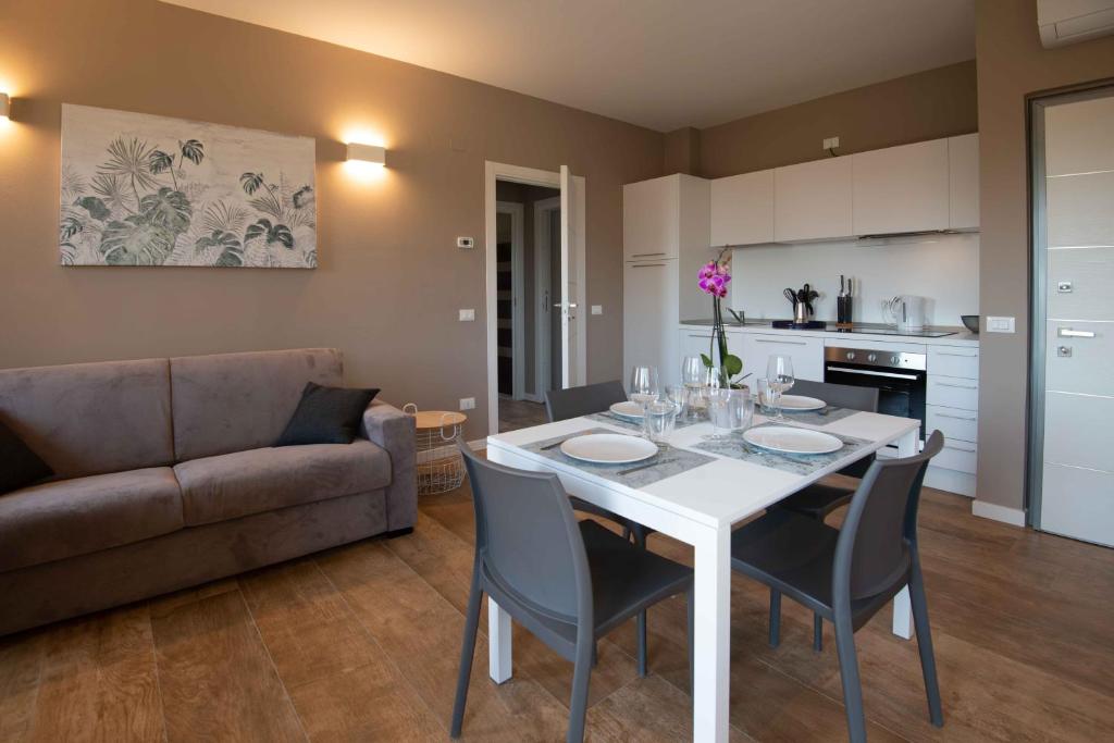 Sirmio Apartments Sirmione