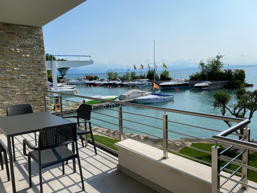 Sirmio Apartments Sirmione