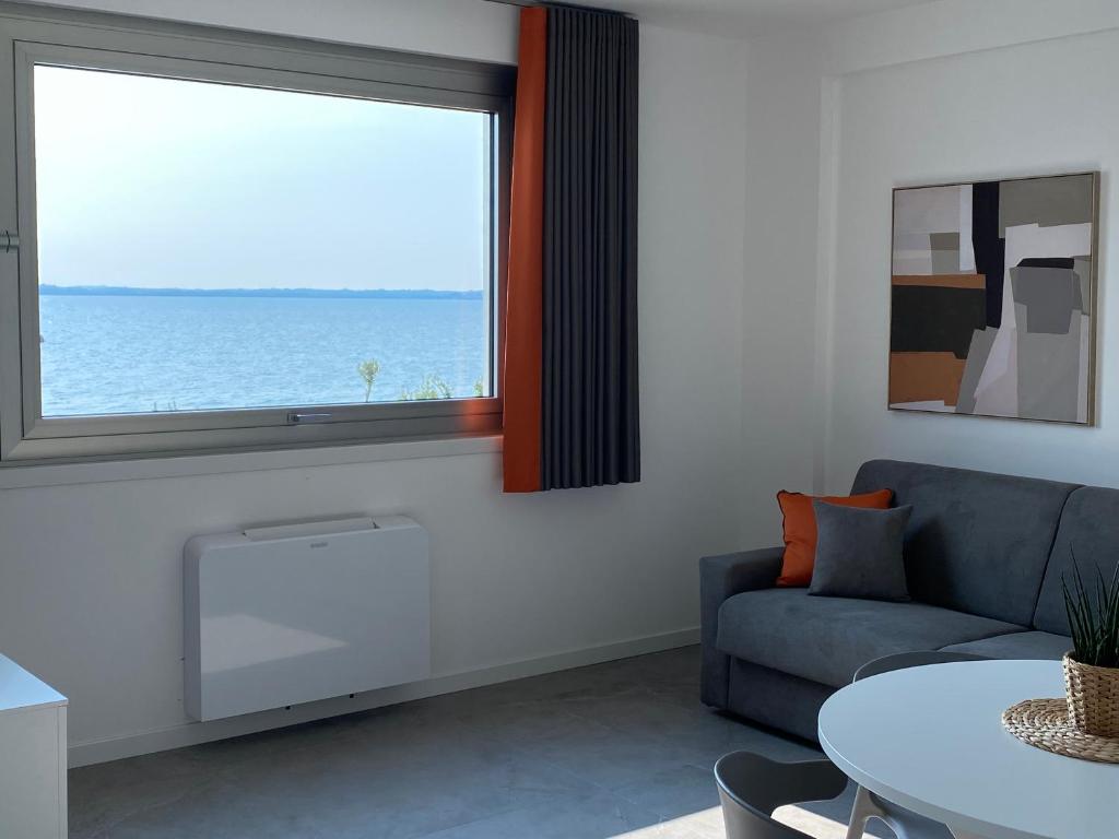 Apartments Sirmione center